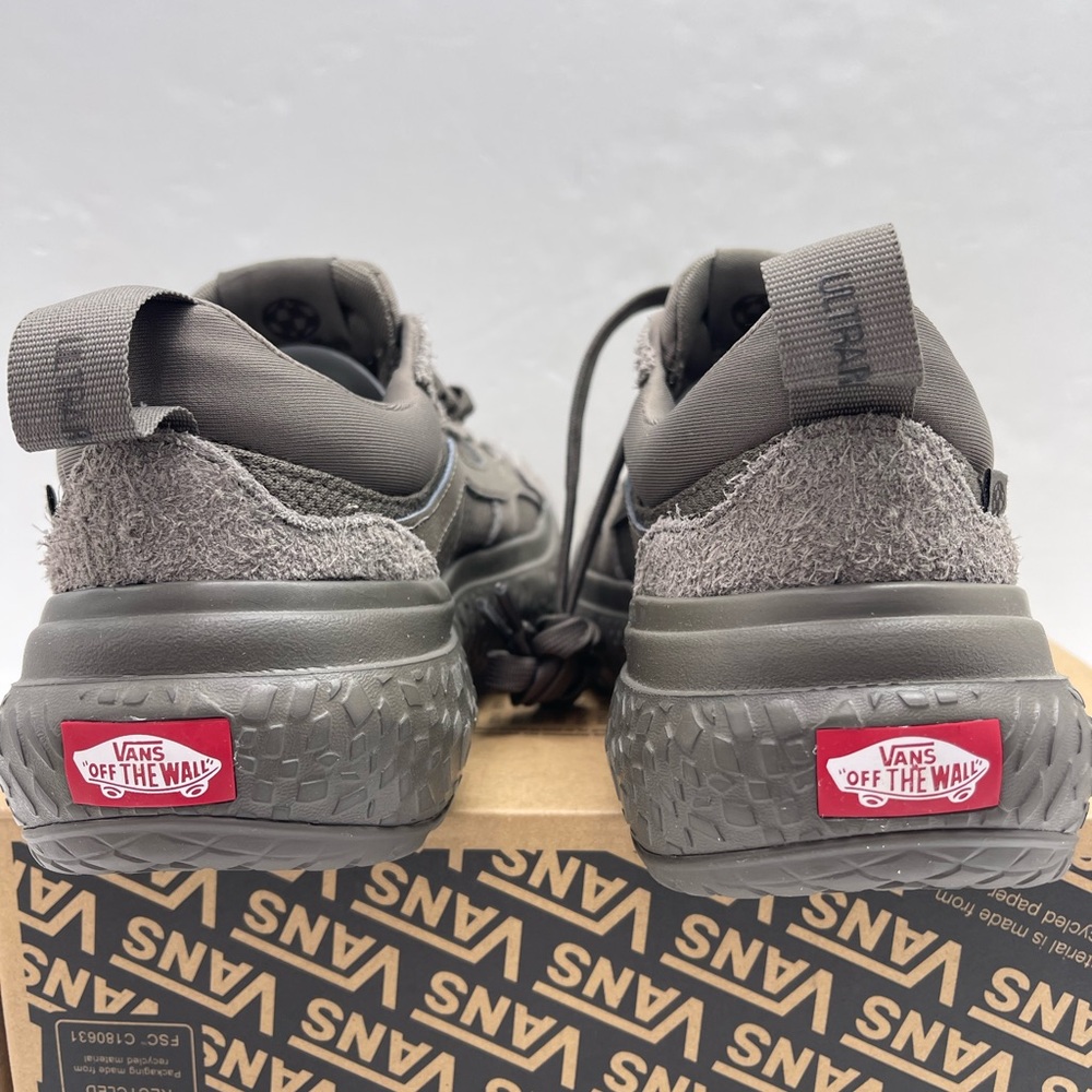 Vans WMN Mte Ultrarange Neo Vr3
Mono Bungee Cord
VN000CWE9JC Sneakers - Picture 10 of 16